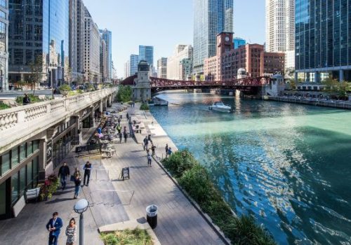Chicago-Riverwalk (1)